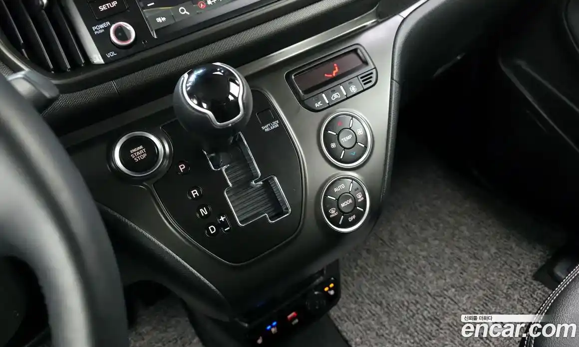 Kia Ray 2025 1.0 Автомат в Москве № 124351, фото 4