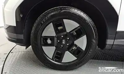 Hyundai Santa Fe 2024 1.6 Автомат в Москве № 127338, миниатюра 5