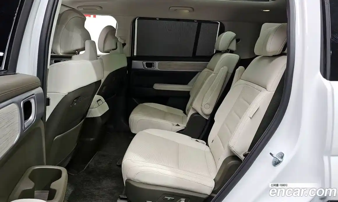 Hyundai Santa Fe 2024 1.6 Автомат в Москве № 127338, фото 6