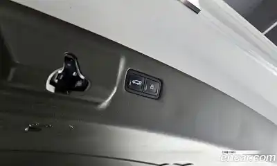 Hyundai Santa Fe 2024 1.6 Автомат в Москве № 127338, миниатюра 7