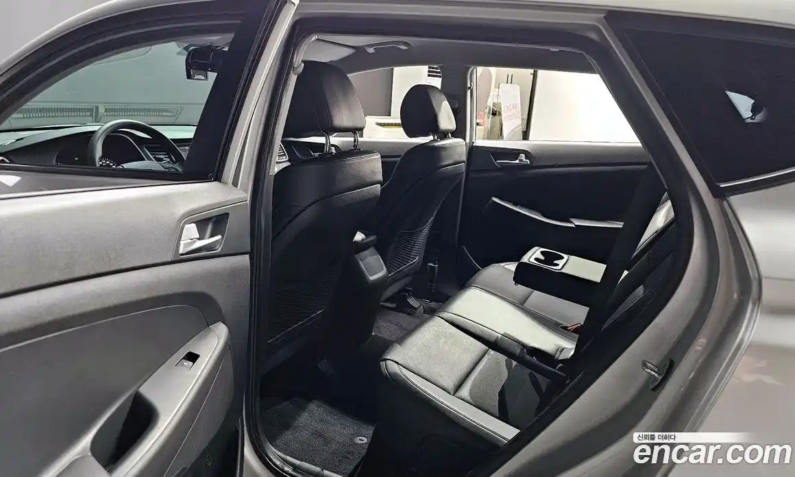 Hyundai Tucson 2016 1.7 Автомат в Москве № 12817, фото 14