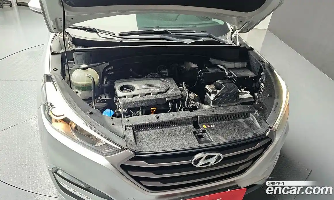 Hyundai Tucson 2016 1.7 Автомат в Москве № 12817, фото 19