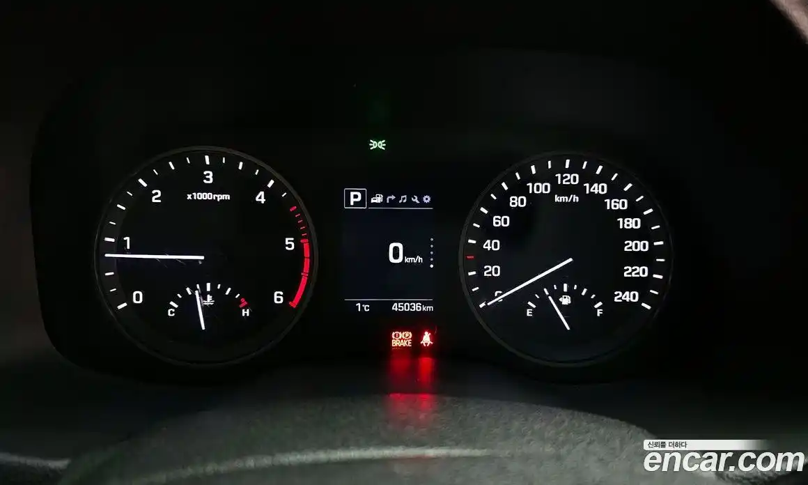 Hyundai Tucson 2016 1.7 Автомат в Москве № 12817, фото 3