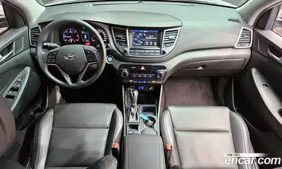 Hyundai Tucson 2016 1.7 Автомат в Москве № 12817, миниатюра 5