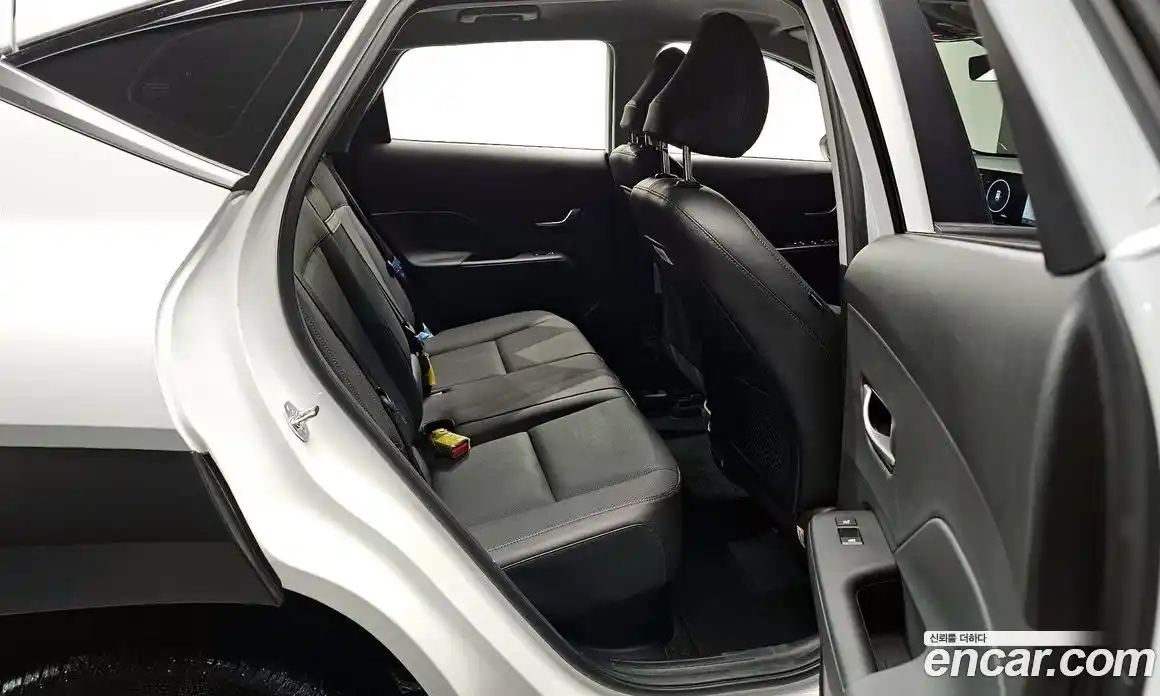 Hyundai Kona 2025 1.6 Автомат в Москве № 130661, фото 11