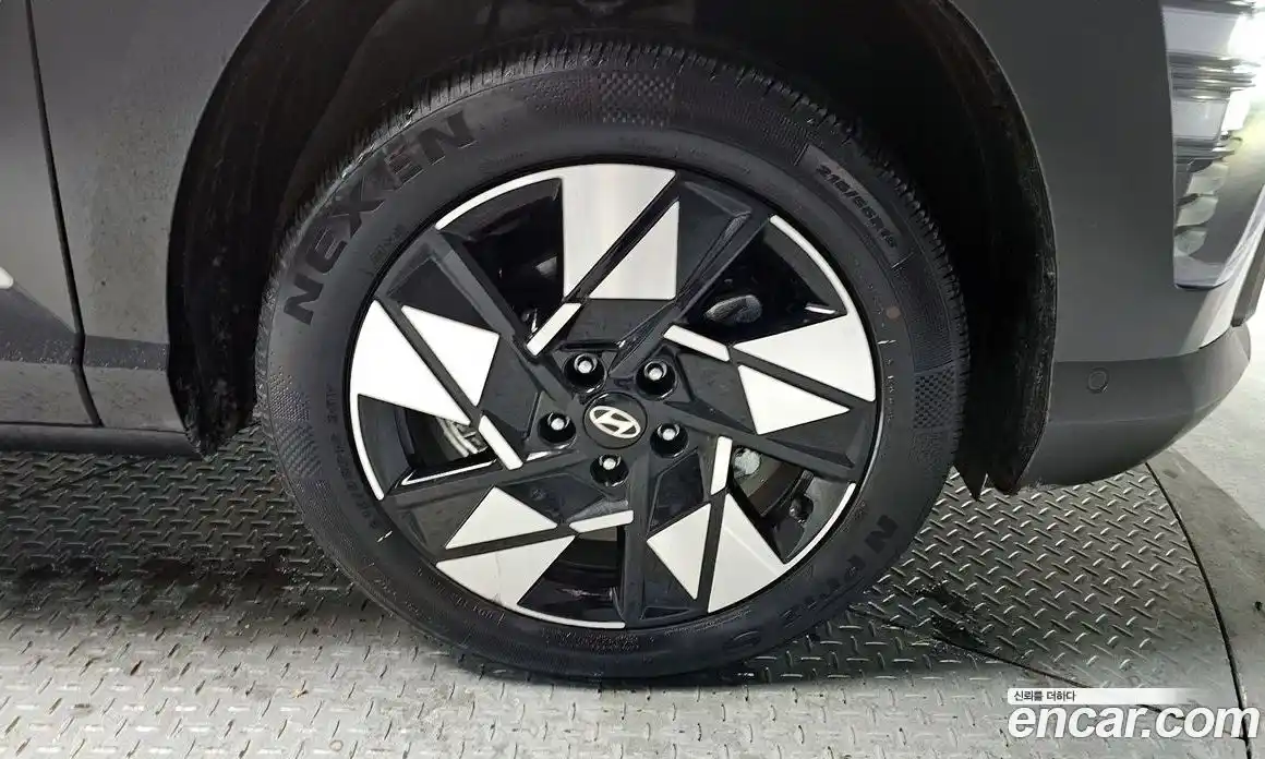 Hyundai Kona 2025 1.6 Автомат в Москве № 130661, фото 20