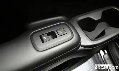 Hyundai Santa Fe 2025 2.5 Автомат в Москве № 130737, миниатюра 9