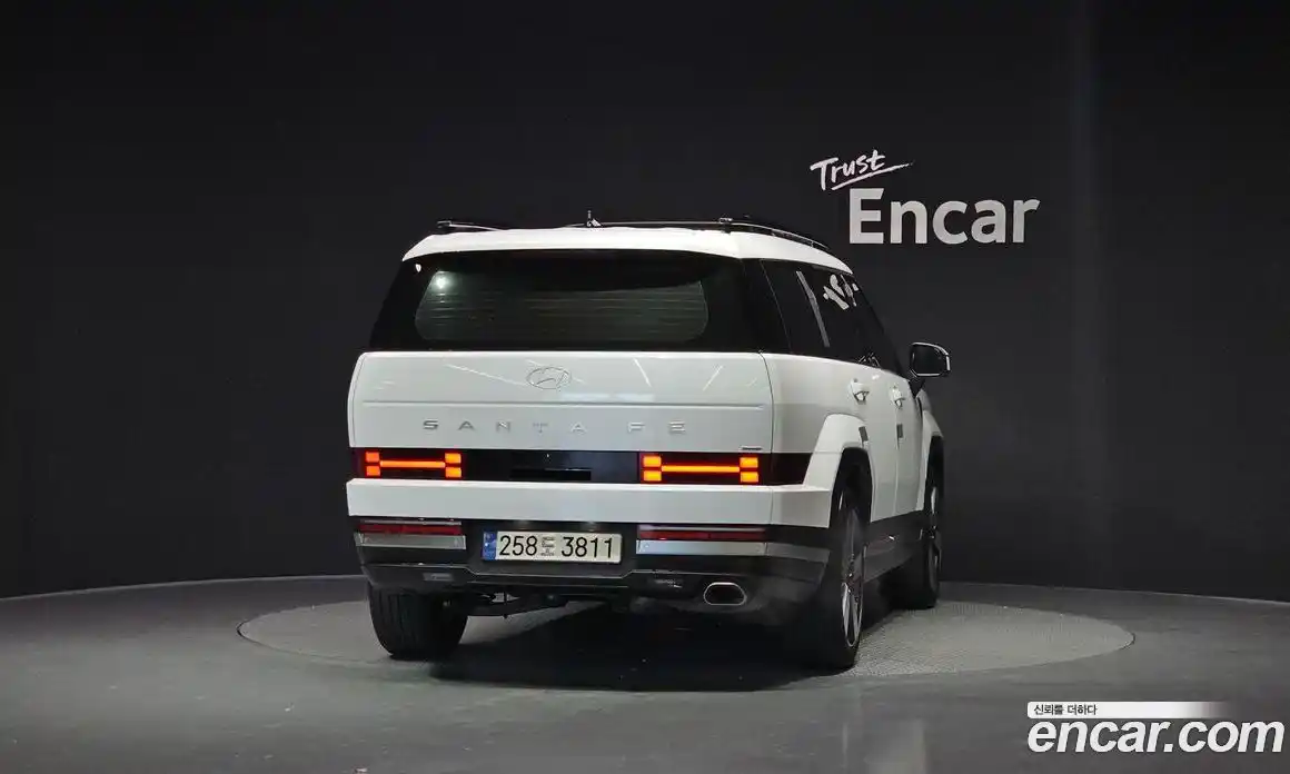 Hyundai Santa Fe 2024 2.5 Автомат в Москве № 130795, фото 12