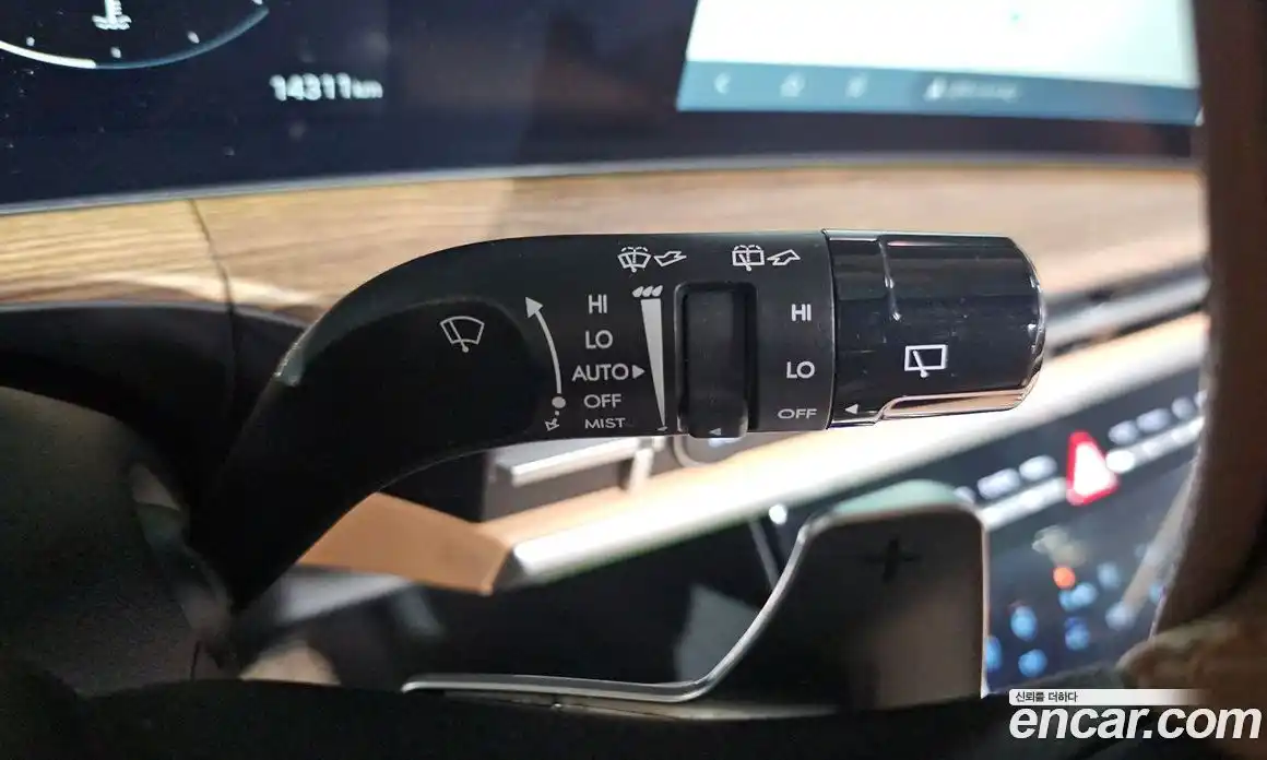 Hyundai Santa Fe 2024 2.5 Автомат в Москве № 130795, фото 18