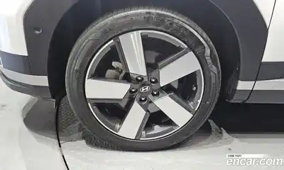 Hyundai Santa Fe 2024 2.5 Автомат в Москве № 130795, миниатюра 2