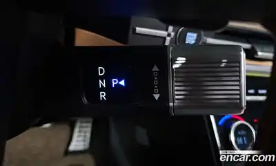 Hyundai Santa Fe 2024 2.5 Автомат в Москве № 130795, миниатюра 5