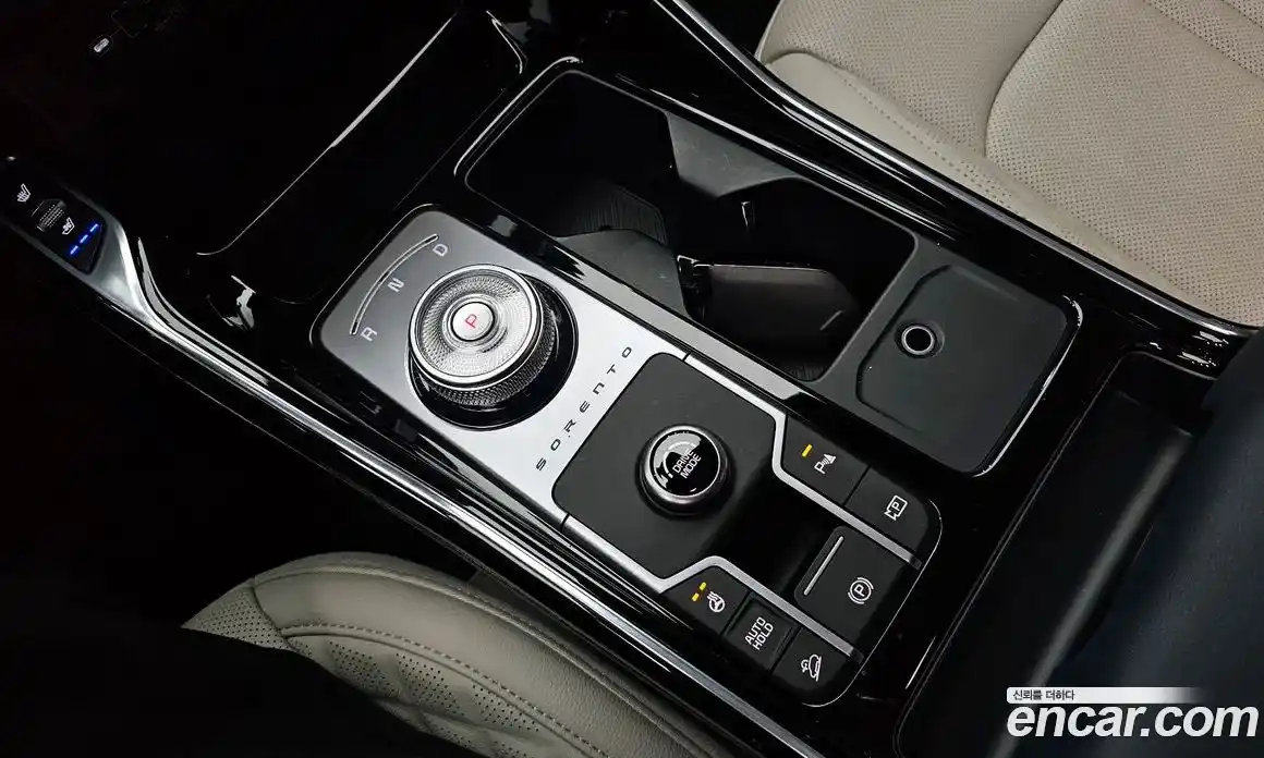 Kia Sorento 2024 1.6 Автомат в Москве № 131414, фото 16