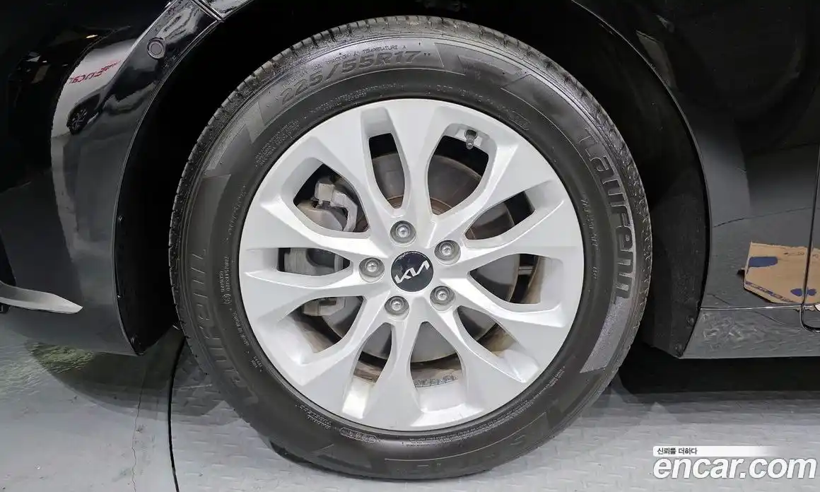 Kia K8 2022 2.5 Автомат в Москве № 132149, фото 20