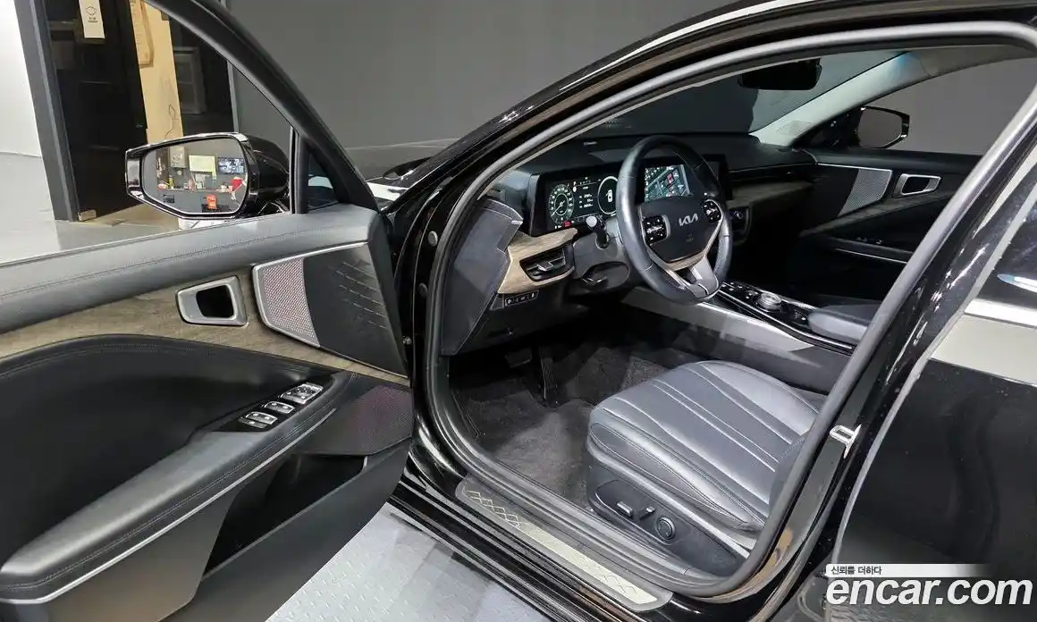 Kia K8 2022 2.5 Автомат в Москве № 132149, фото 3