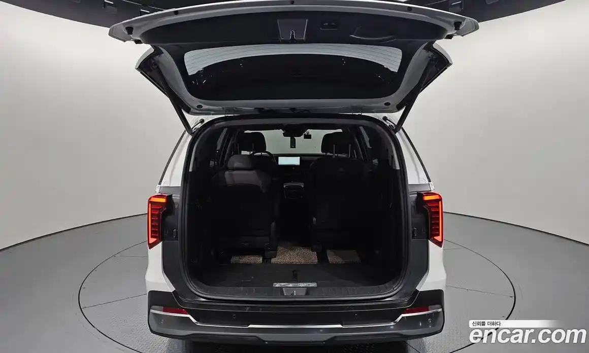 Kia Canival 2025 3.5 Автомат в Москве № 133473, фото 15