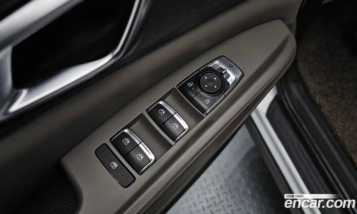 Kia Canival 2025 3.5 Автомат в Москве № 133473, фото 20