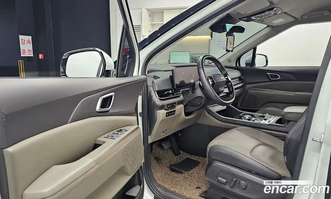 Kia Canival 2025 3.5 Автомат в Москве № 133473, фото 6