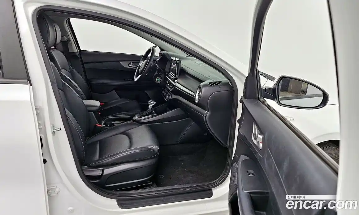 Kia K3 2019 1.6 Автомат в Москве № 134141, фото 20