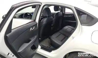 Kia K3 2019 1.6 Автомат в Москве № 134141, миниатюра 10