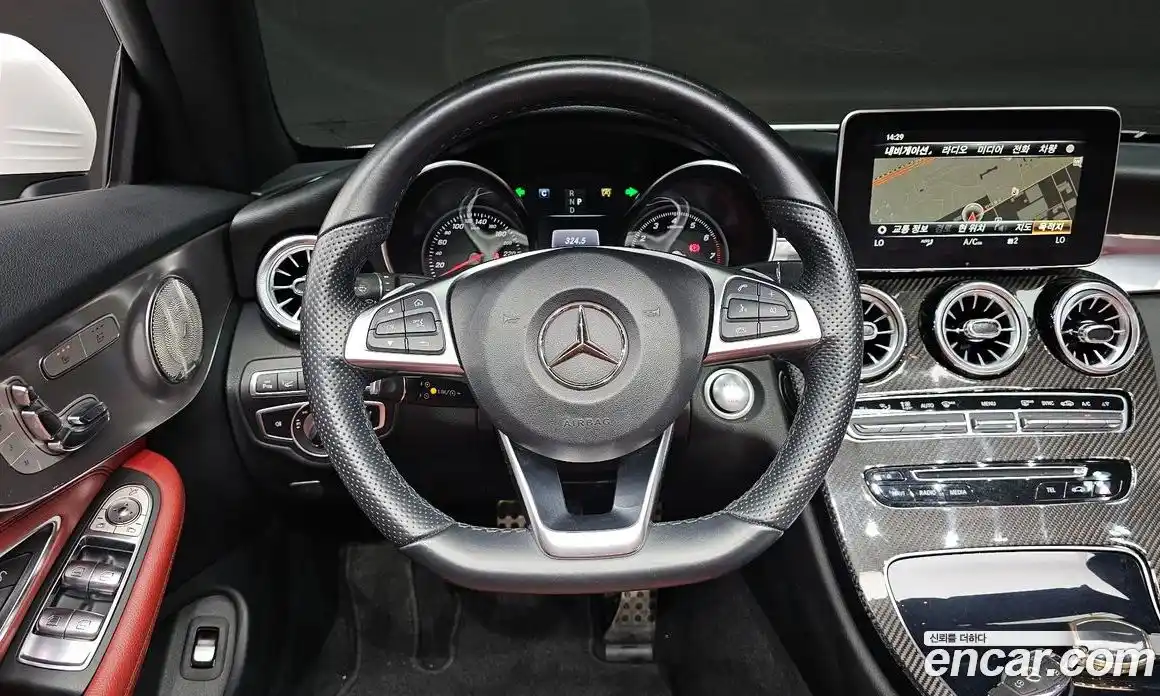 Mercedes-Benz C-Class 2018 2.0 Автомат в Москве № 137084, фото 14