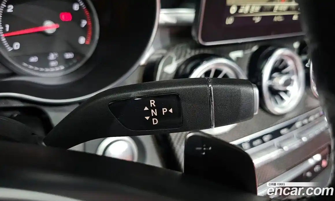 Mercedes-Benz C-Class 2018 2.0 Автомат в Москве № 137084, фото 16