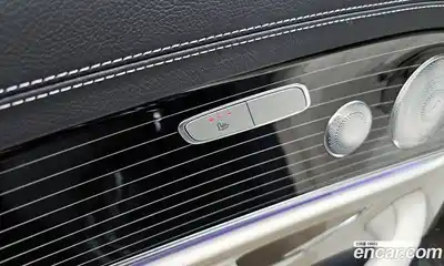 Mercedes-Benz E-Class, 2023