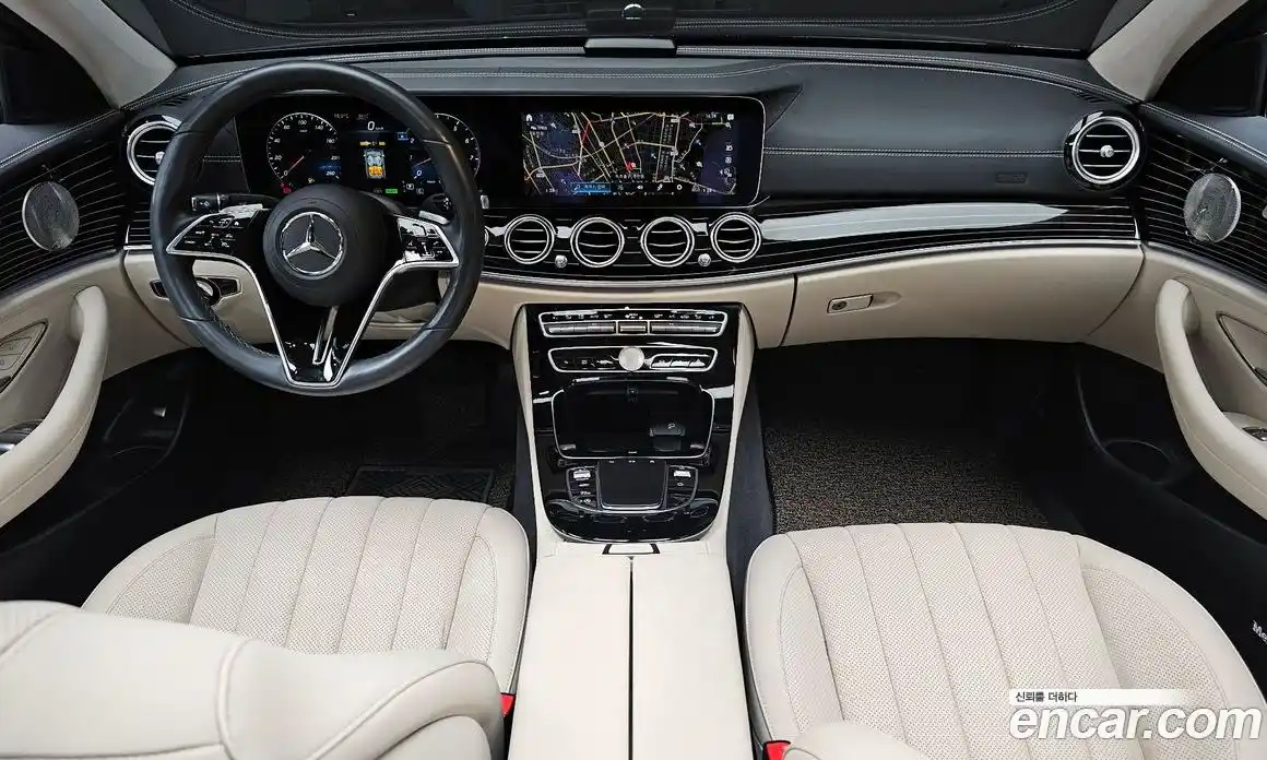 Mercedes-Benz E-Class 2023 3.0 Автомат в Москве № 138550, фото 16