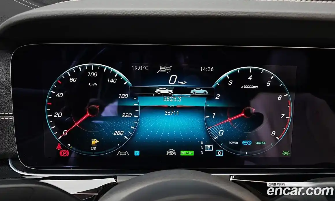 Mercedes-Benz E-Class 2023 3.0 Автомат в Москве № 138550, фото 17