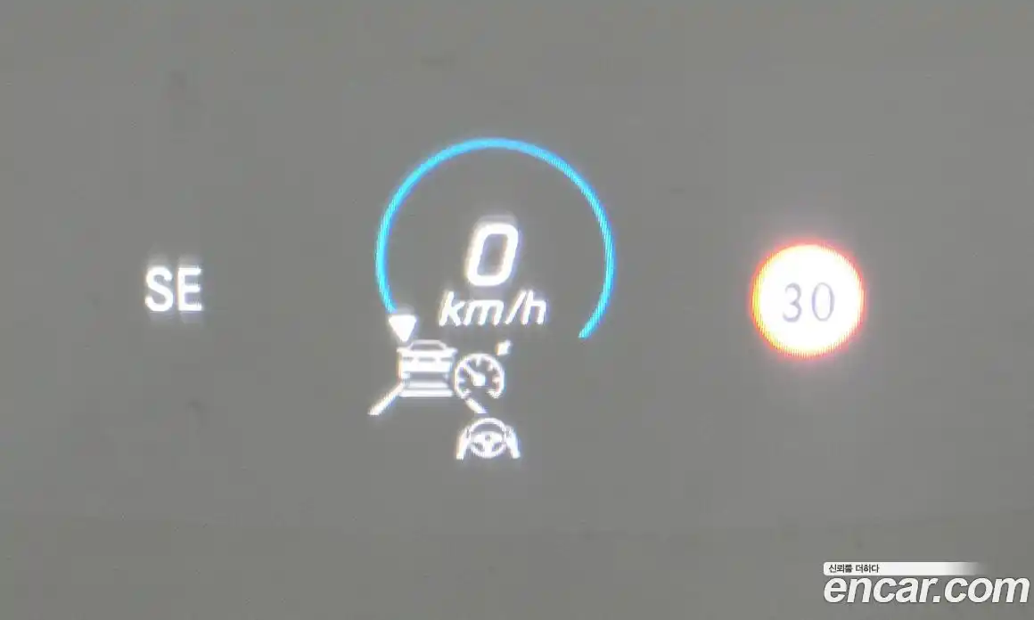 Mercedes-Benz E-Class 2021 2.0 Автомат в Москве № 142802, фото 12