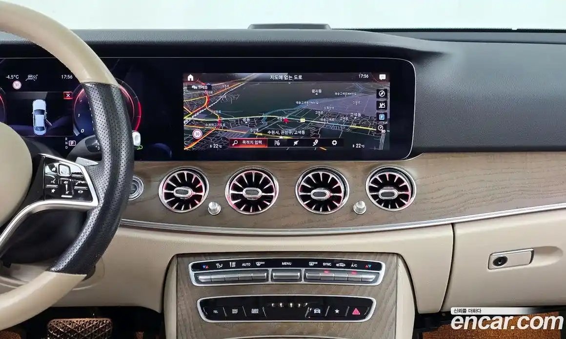 Mercedes-Benz E-Class 2021 2.0 Автомат в Москве № 142802, фото 8