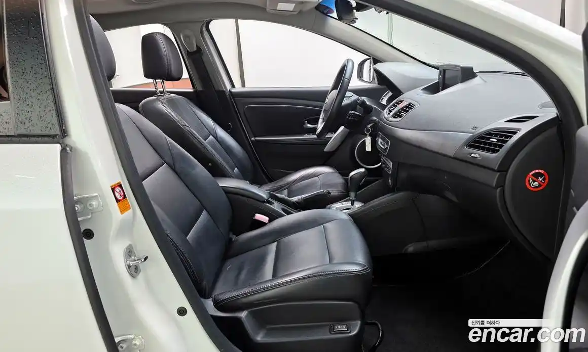 Renault SM3 2011 1.6 Автомат в Москве № 148267, фото 7