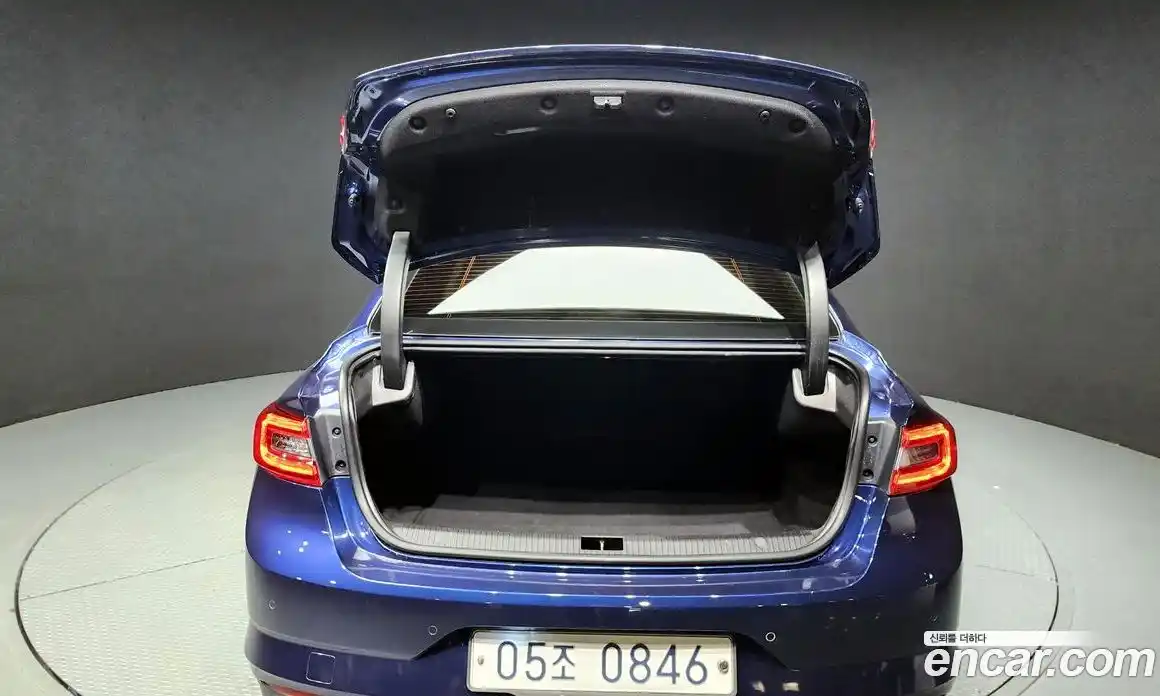 Renault SM6 2016 1.6 Автомат в Москве № 148307, фото 17