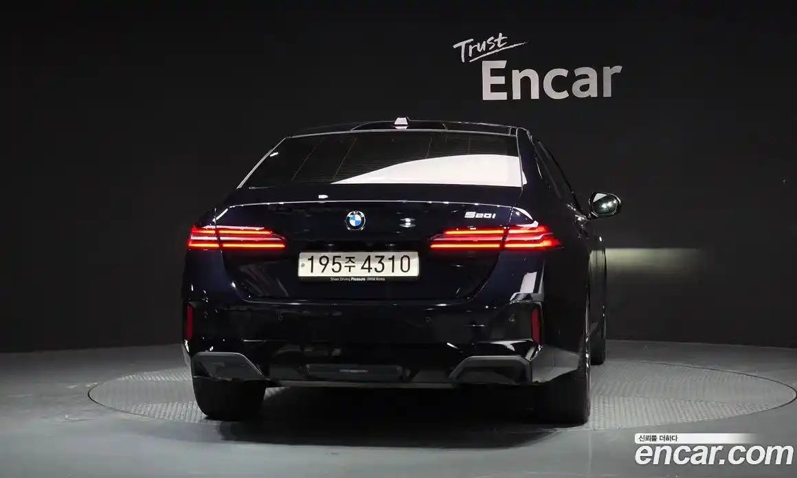 BMW 5-Series 2024 2.0 Автомат в Москве № 154676, фото 16