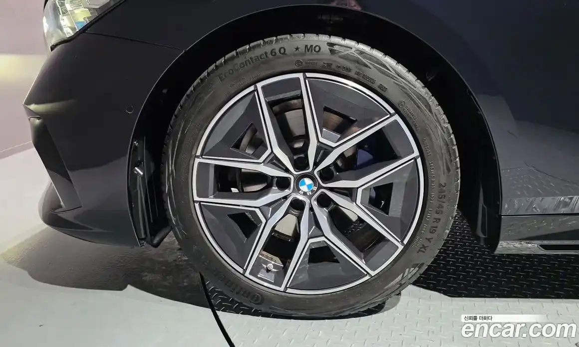 BMW 5-Series 2024 2.0 Автомат в Москве № 154676, фото 17