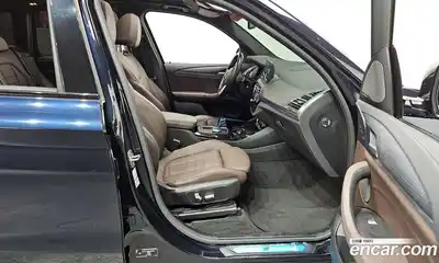 BMW iX3 2022 0.2 Автомат в Москве № 158074, миниатюра 5