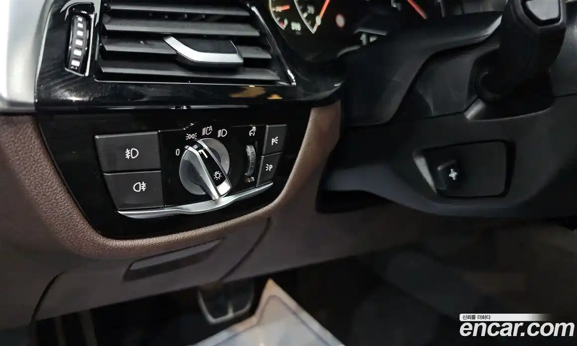 BMW 5-Series 2019 2.0 Автомат в Москве № 158460, фото 14