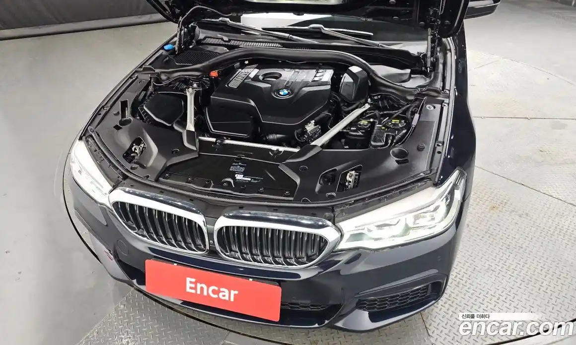 BMW 5-Series 2019 2.0 Автомат в Москве № 158460, фото 17