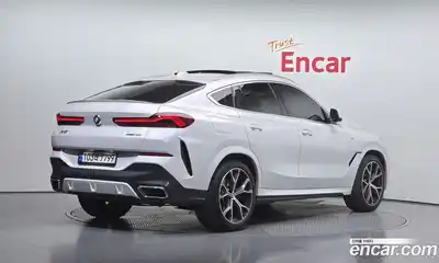 BMW X6, 2022