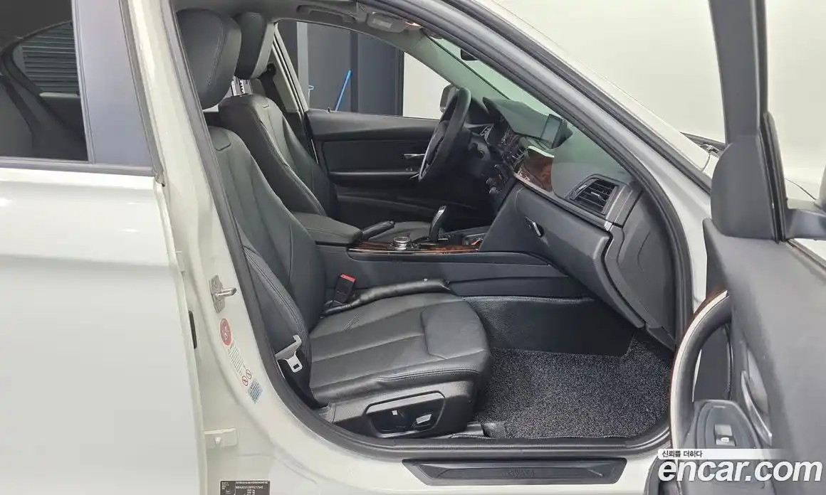 BMW 3-Series 2015 2.0 Автомат в Москве № 159369, фото 10