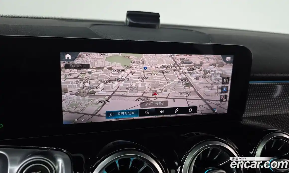 Mercedes-Benz GLB-Class 2021 2.0 Автомат в Москве № 160588, фото 13