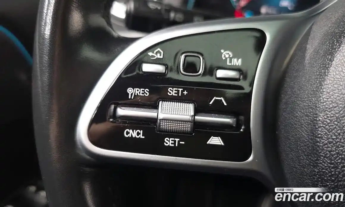 Mercedes-Benz GLB-Class 2021 2.0 Автомат в Москве № 160588, фото 14