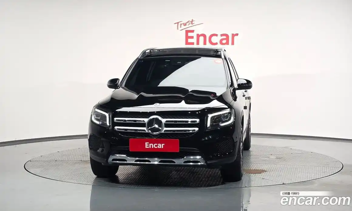 Mercedes-Benz GLB-Class 2021 2.0 Автомат в Москве № 160588, фото 15