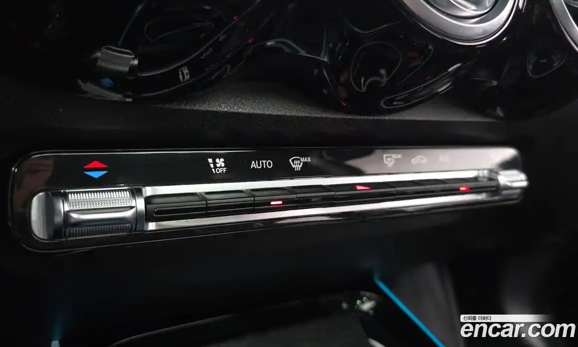 Mercedes-Benz GLB-Class 2021 2.0 Автомат в Москве № 160588, фото 16