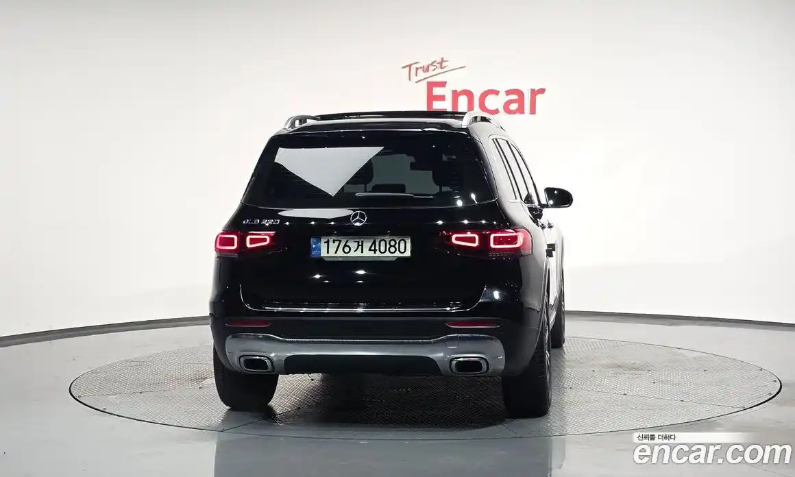 Mercedes-Benz GLB-Class 2021 2.0 Автомат в Москве № 160588, фото 17