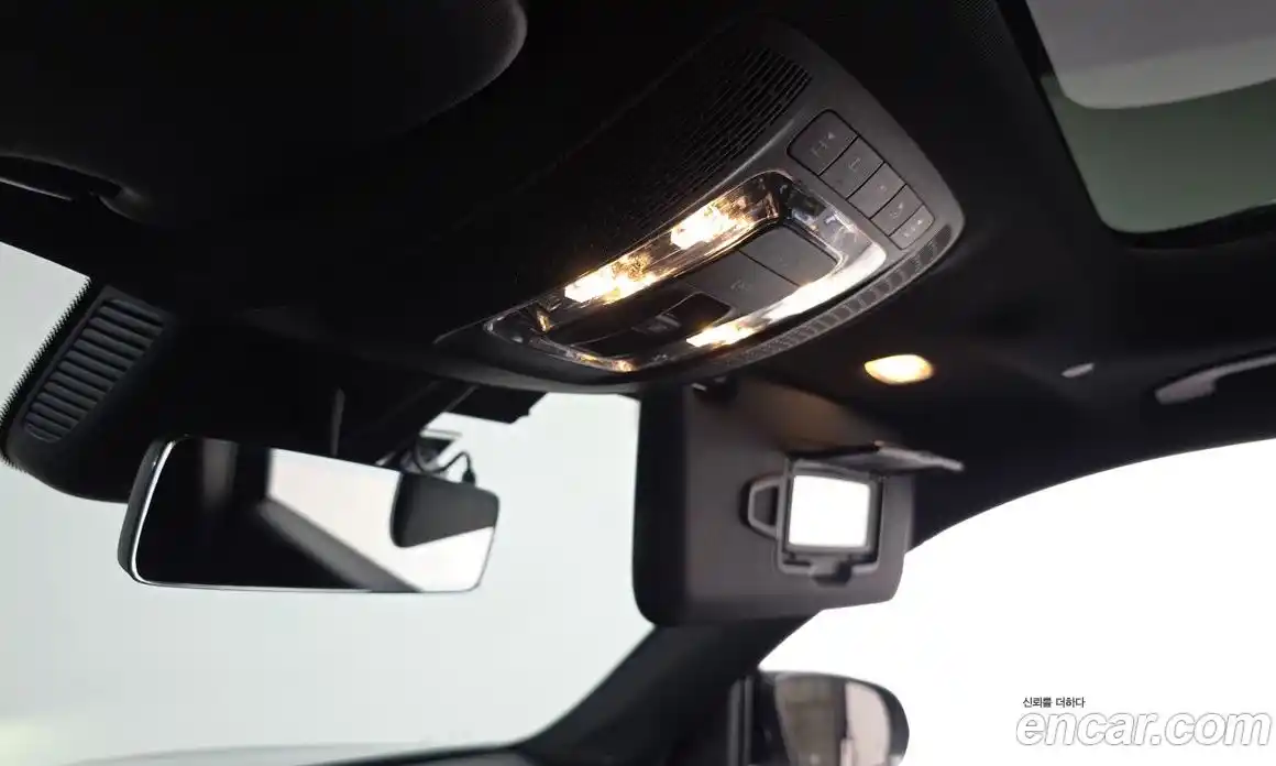 Mercedes-Benz GLB-Class 2021 2.0 Автомат в Москве № 160588, фото 19