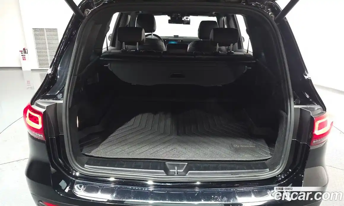 Mercedes-Benz GLB-Class 2021 2.0 Автомат в Москве № 160588, фото 6