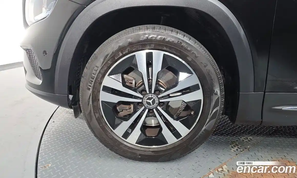 Mercedes-Benz GLB-Class 2021 2.0 Автомат в Москве № 160588, фото 10