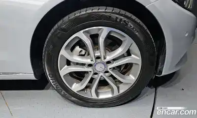 Mercedes-Benz C-Class, 2015