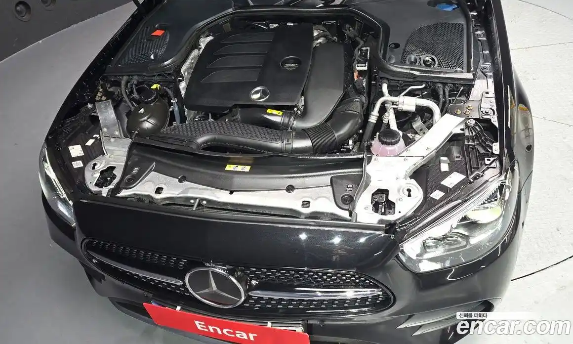 Mercedes-Benz E-Class 2022 2.0 Автомат в Москве № 161925, фото 16