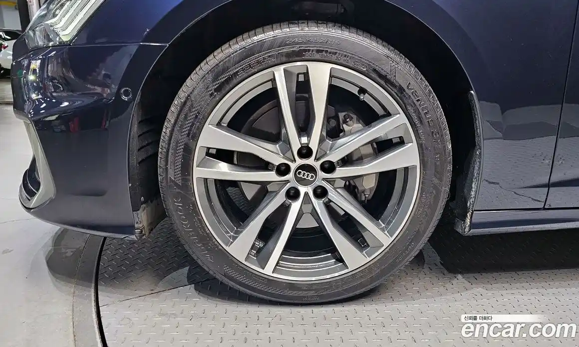 Audi A6 2023 2.0 Автомат в Москве № 162407, фото 10